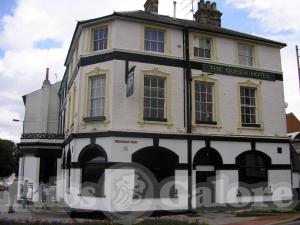The Queen Hotel (JD Wetherspoon)