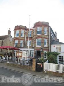 Picture of Seaview Hotel