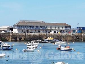 Picture of Harbourside Hotel