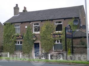 Picture of The Golden Lion Hotel