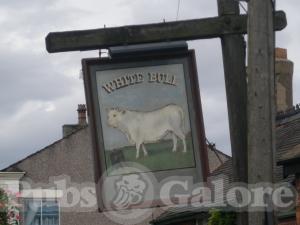 Picture of White Bull Hotel