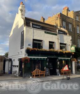 Picture of The Plume of Feathers