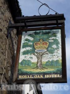 Picture of Royal Oak Hotel