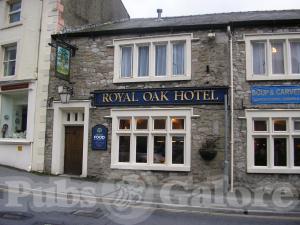 Picture of Royal Oak Hotel