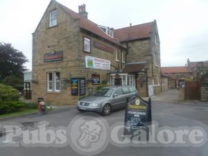 Picture of Fylingdales Inn