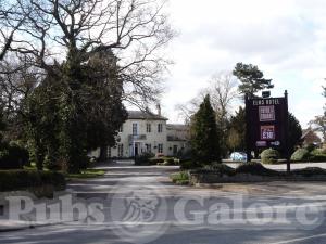 Picture of Elms Hotel