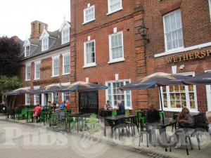 Picture of The Kings Head Hotel (JD Wetherspoons)