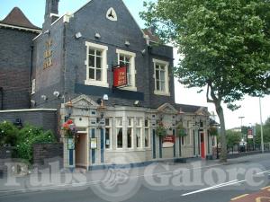 Picture of Blue Brick Top House