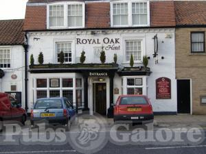 Picture of Royal Oak Hotel