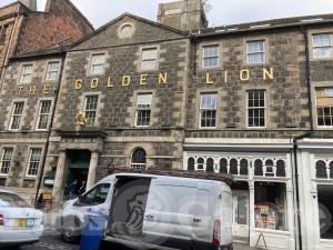 Picture of Cronies Bar (The Golden Lion)