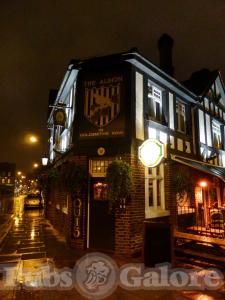 Picture of The Albion in Goldsmith's Row