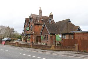 Picture of Caterham Arms