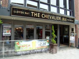 Chevalier Inn