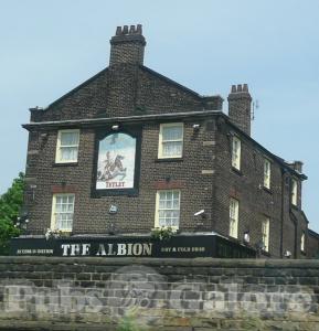 Picture of Albion Inn