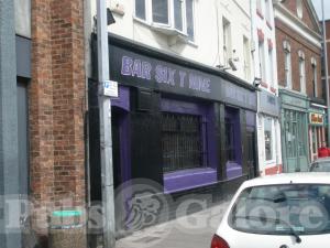 Picture of Bar Six T Nine