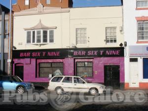 Picture of Bar Six T Nine