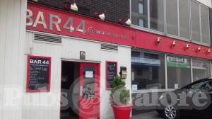 Picture of Bar 44