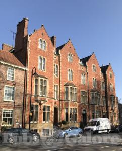 Picture of Dean Court Hotel