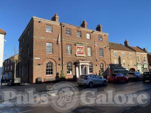 Picture of Londesborough Arms Hotel