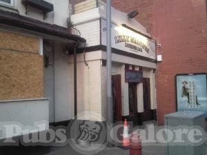 Picture of Lilly Malone's Lounge Bar