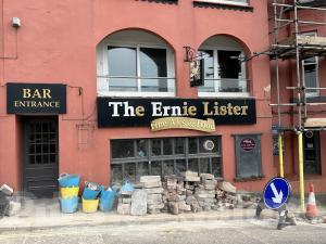 Picture of Ernie Lister Bar @ Quayside Hotel