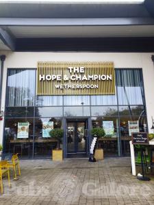 Picture of The Hope & Champion (JD Wetherspoon)