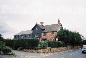 Picture of The Lawns Hotel