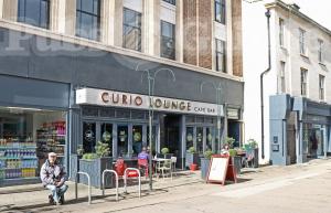 Curio Lounge