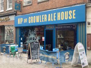 Picture of Nip & Growler Ale House