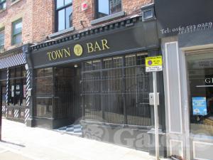 Picture of Town Bar