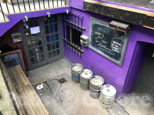 Picture of Henry's Cellar Bar