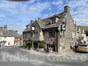 Picture of Bankes Arms Hotel