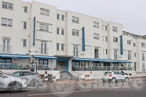 Picture of White Rock Hotel