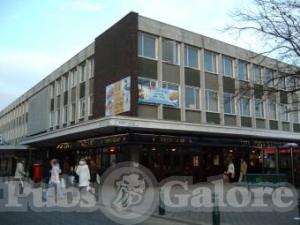 Picture of Moon On The Square (JD Wetherspoon)