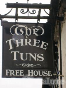Picture of Three Tuns Inn