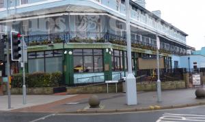 Picture of Moon & Starfish (JD Wetherspoon)