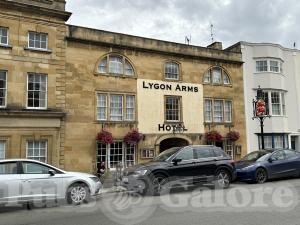 Picture of Lygon Arms Hotel