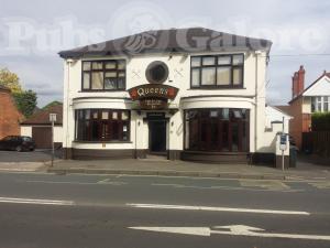 Picture of Queen's