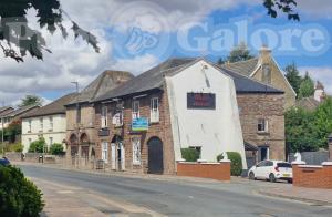 Picture of White Horse Hotel