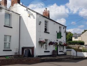 Picture of The Railway Inn