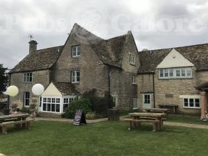 Picture of Old Lodge Inn