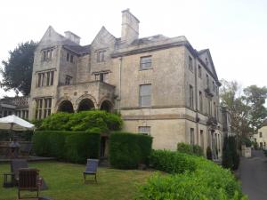 Picture of Juniper Bar (Cotswolds88 Hotel)