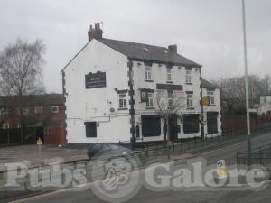 Picture of Golden Buck Hotel