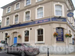 Picture of Alexandra Hotel