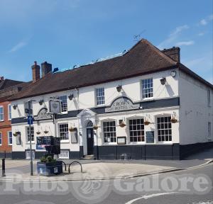 Picture of Crown Hotel