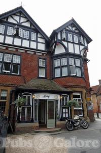 Picture of Monty's (Montagu Arms Hotel)