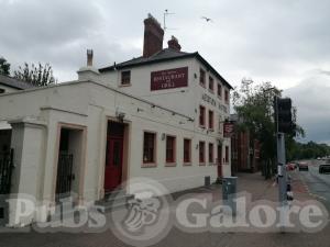 Picture of Merton Hotel