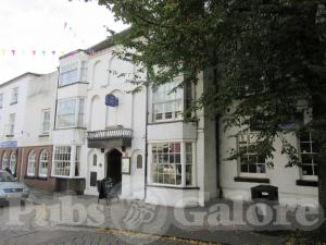 Picture of Talbot Hotel