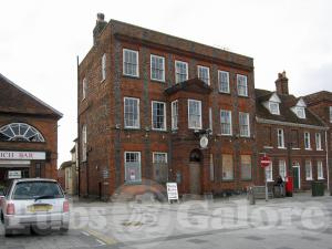 Picture of Goldcrest Inn