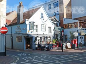 Picture of The Vectis Tavern